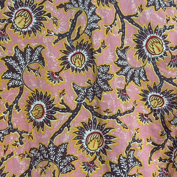 C&C California Linen Rayon Floral Button Short‎ Sleeve Down Shirt Size Small - Picture 4 of 5